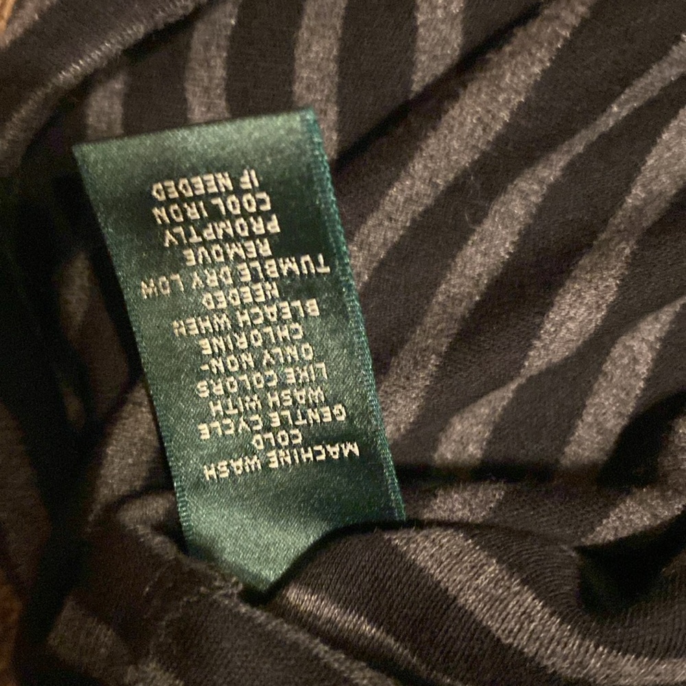 Lauren Ralph Lauren Active top pullover size large gray black striped - Picture 12 of 14